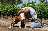ADULTE ET CHIEN 326